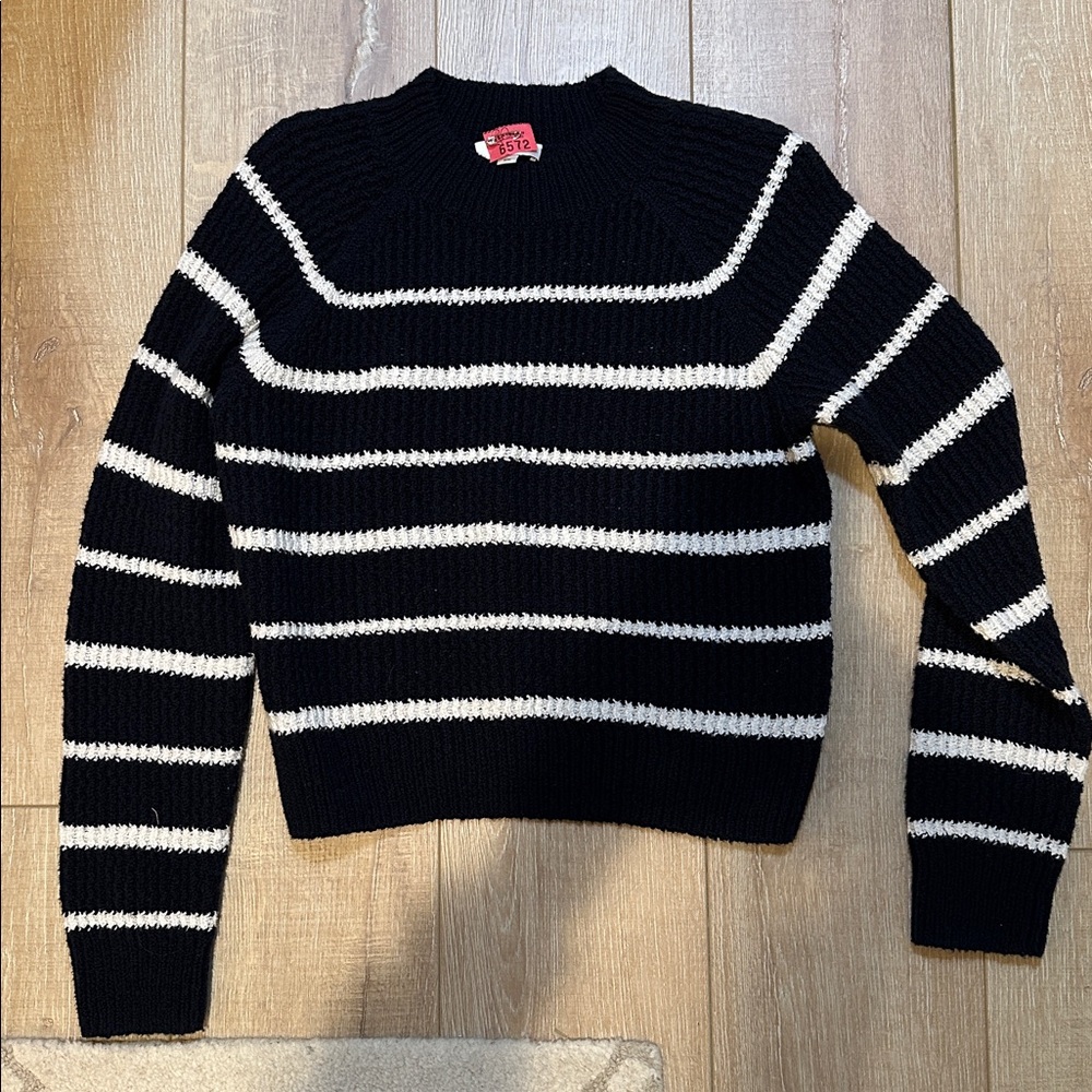Vince Rib Stripe Crewneck Sweater